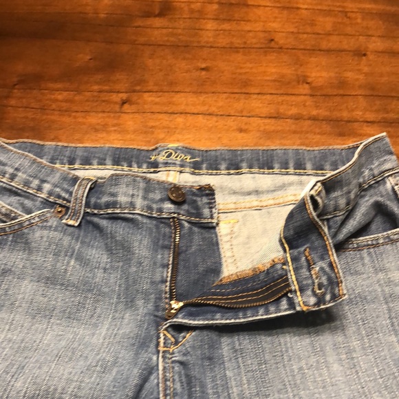 Old Navy The Diva Jeans 12 Short - Picture 5 of 12